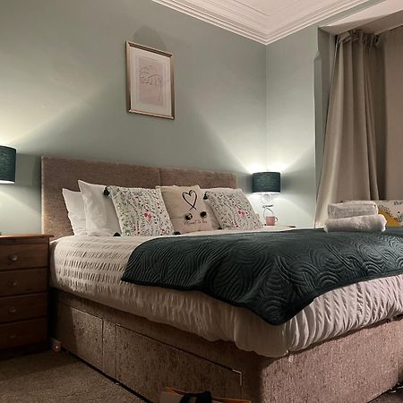 Ferienwohnung The Rose- Grd Floor, 2-5 Beds, Smarttv, Uni, Tram, M250 Fibre Nottingham Exterior foto