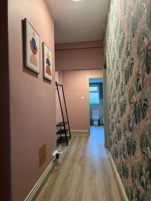 Ferienwohnung The Rose- Grd Floor, 2-5 Beds, Smarttv, Uni, Tram, M250 Fibre Nottingham Exterior foto